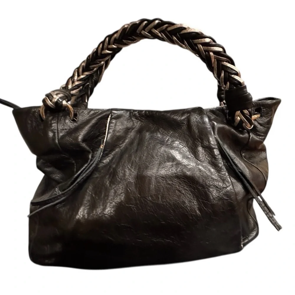 Elliott Lucca chic black